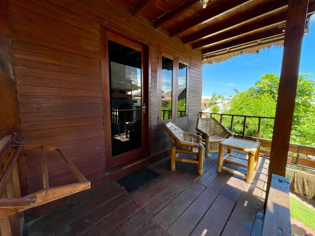 The Golden Ave Bungalow Gili Trawangan Exterior photo
